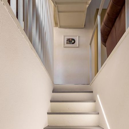 Modern & Stylish Loft - 2 Min From Central Station Milan Exterior photo